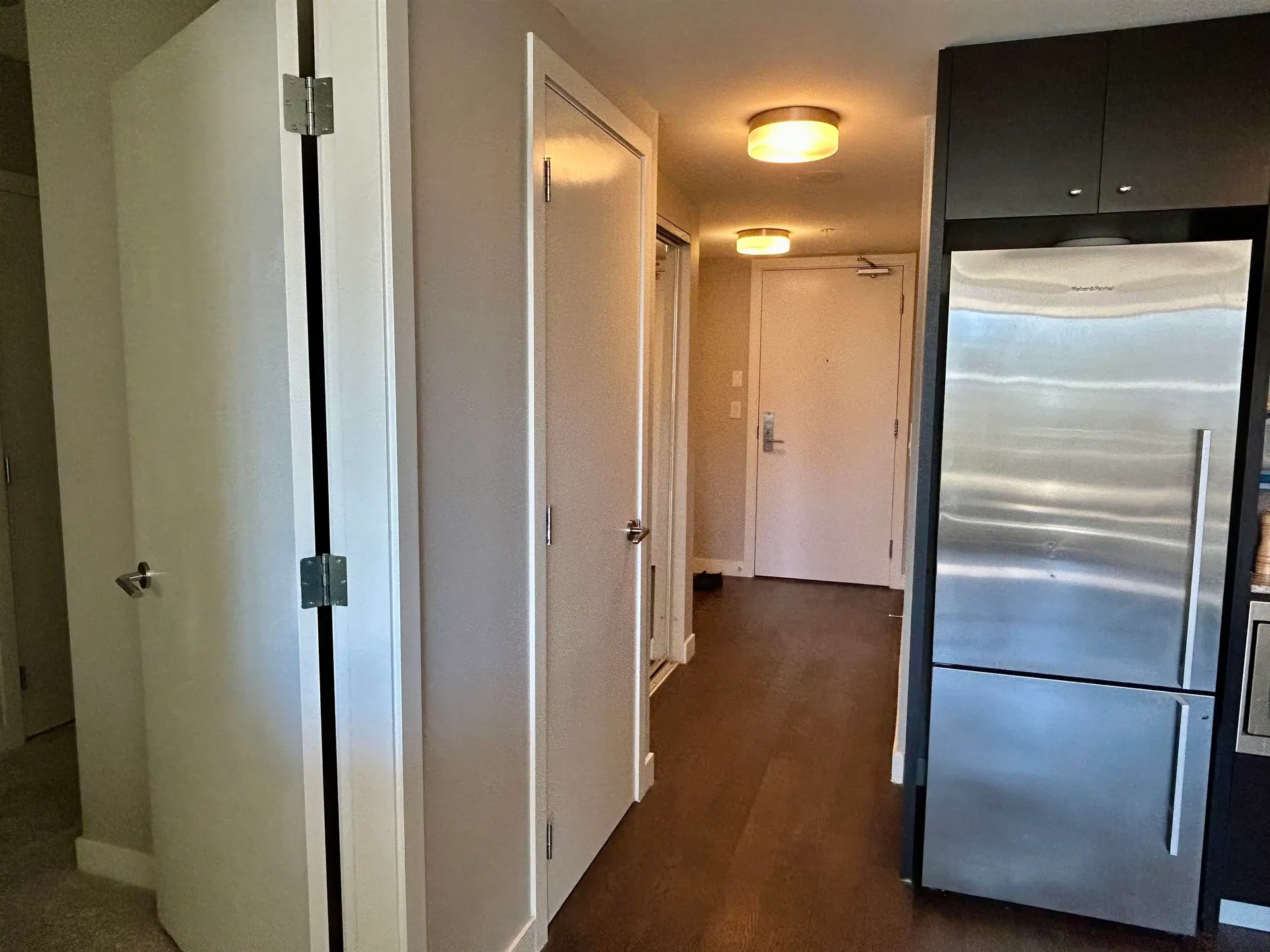 Photo 5 of 23 at #706 – 6180 Cooney Road