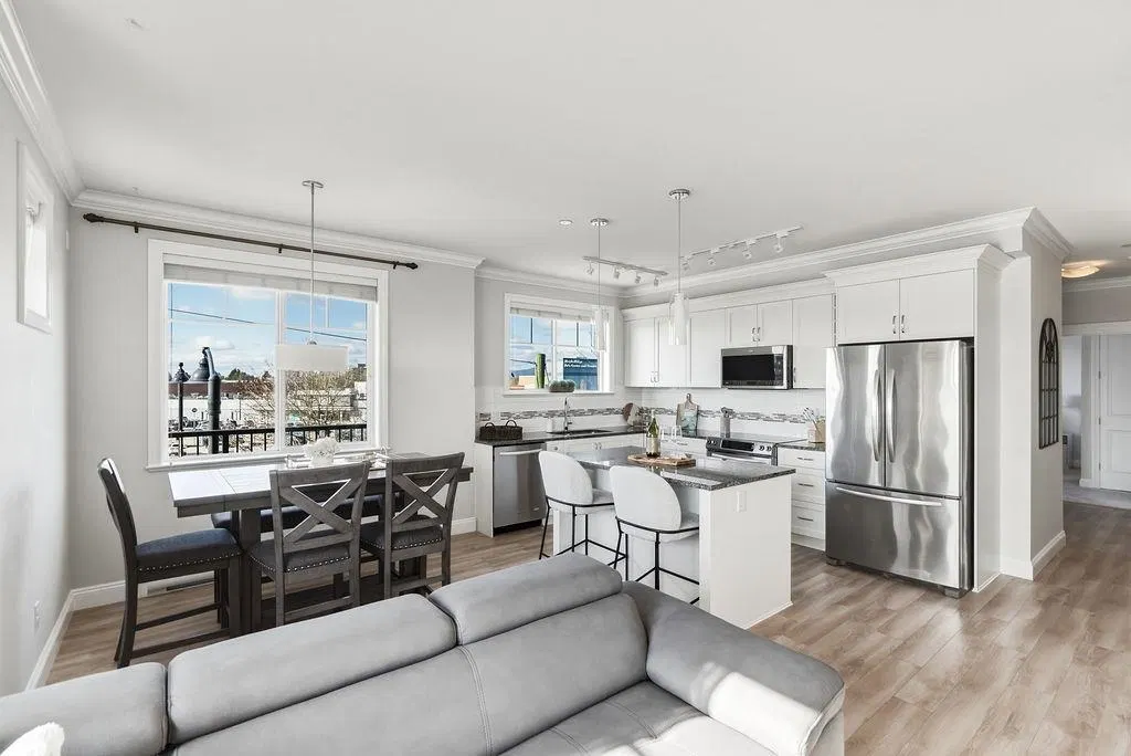Photo 1 of 38 at #305 – 11862 226 Street