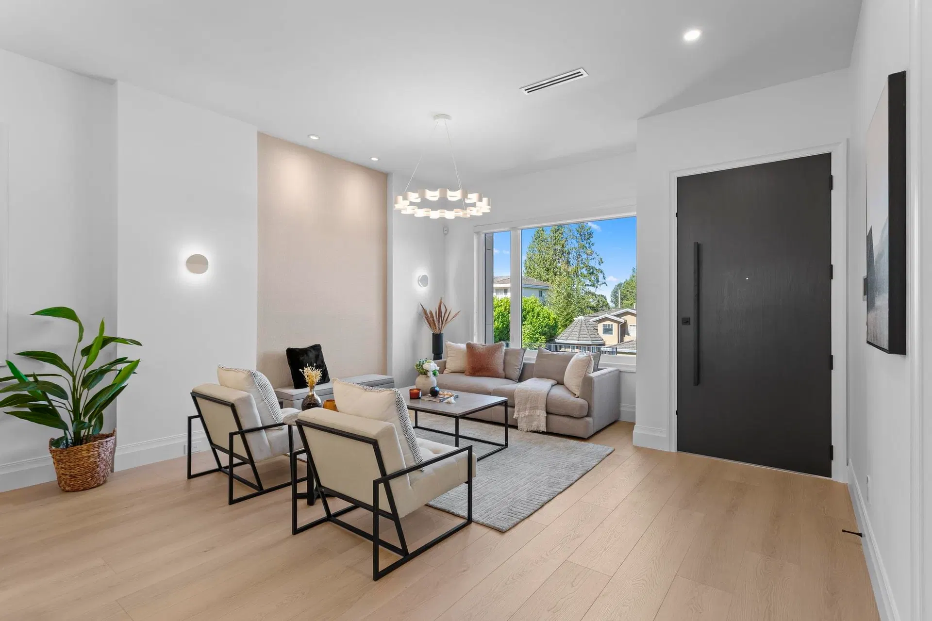 Photo 3 of 40 at #1 – 5459 Forglen Drive
