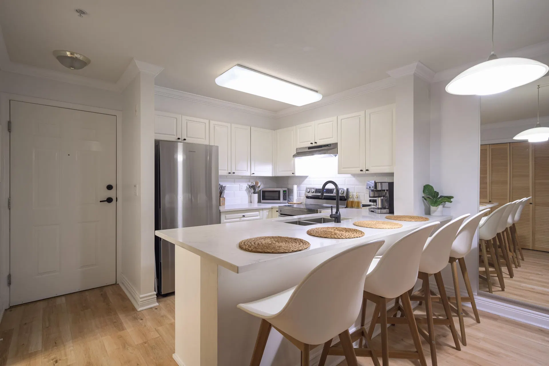 Photo 5 of 26 at #205 – 1363 56 Street