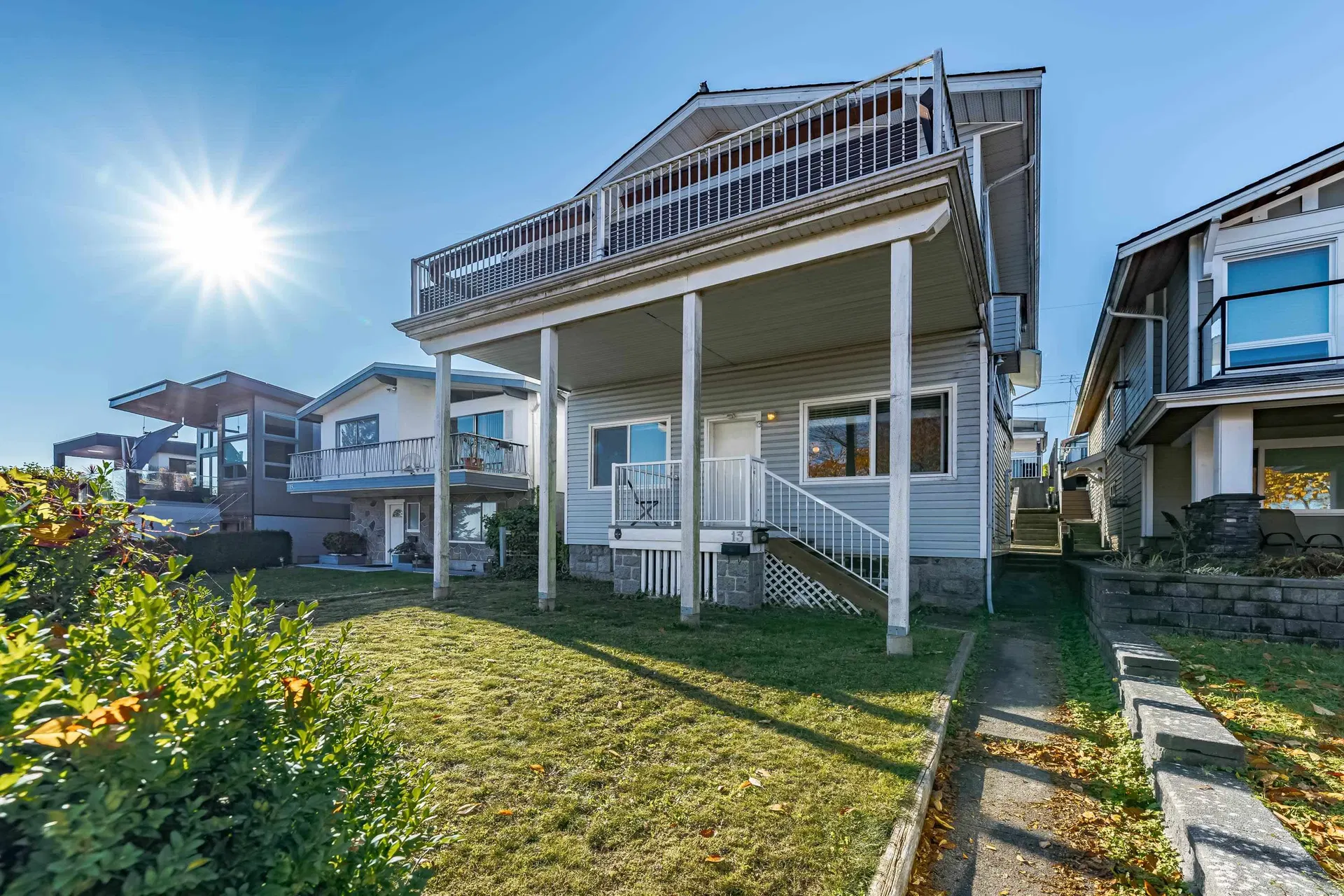 Photo 1 of 28 at 13 Ellesmere Avenue