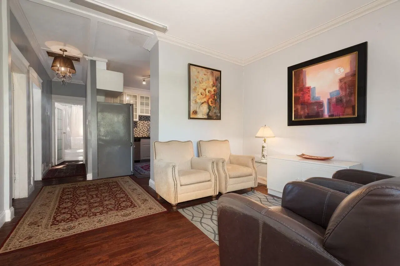 Photo 5 of 28 at 219 E 29th Street