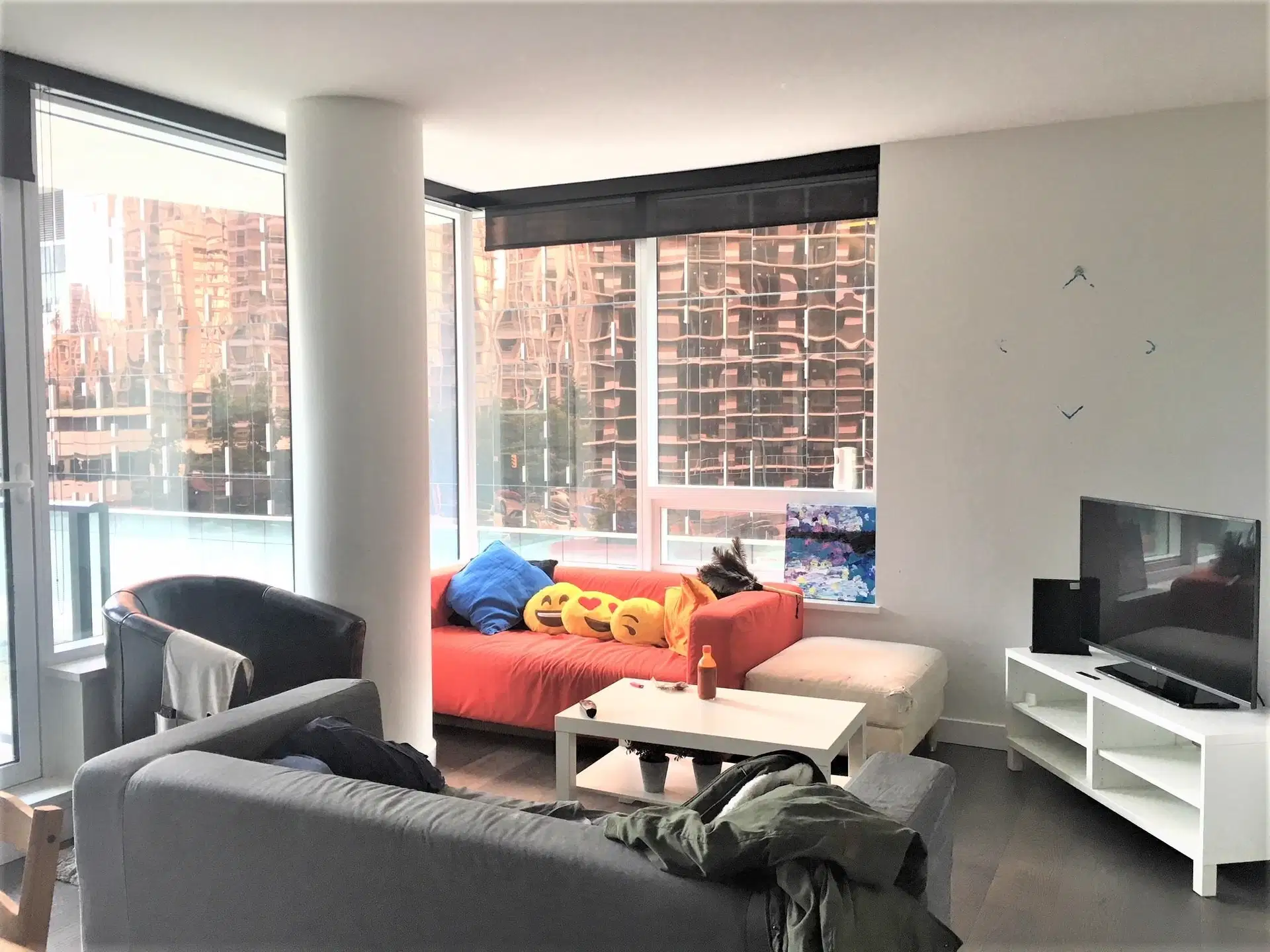 #522 – 68 Smithe Street