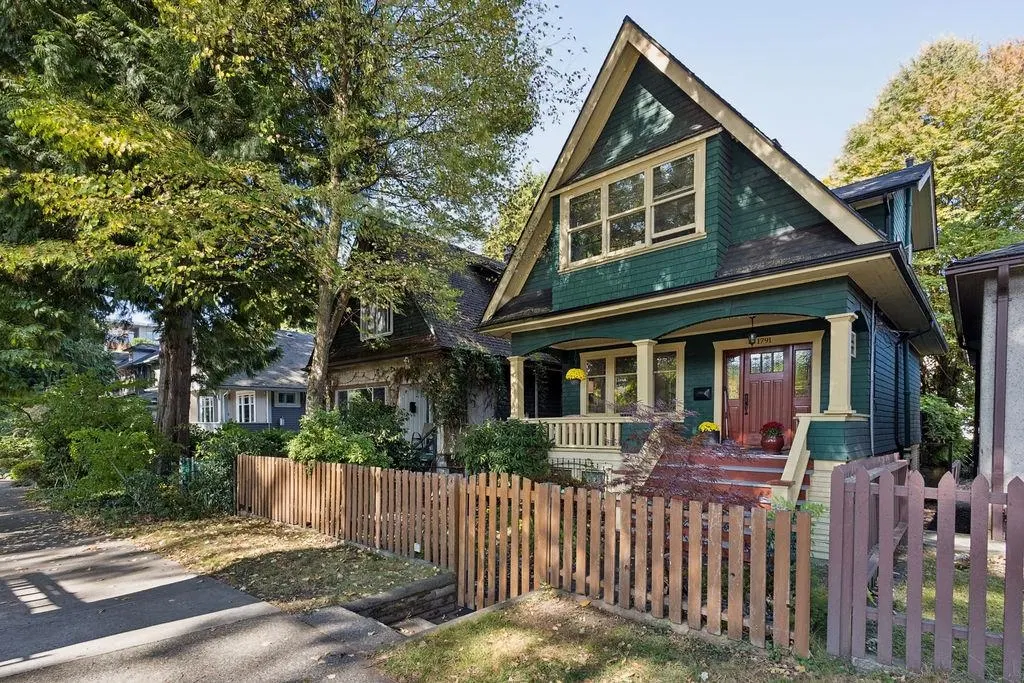 Photo 1 of 40 at 1791 E 7th Avenue