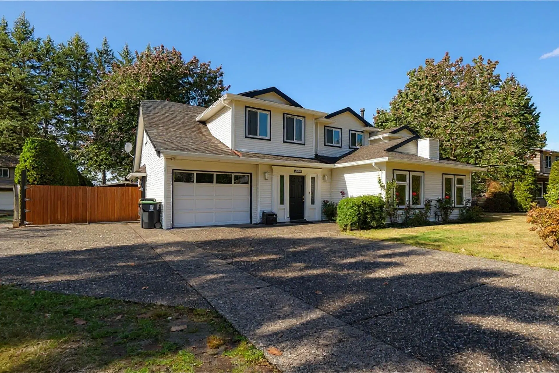 Photo 2 of 40 at 5757 244b Street