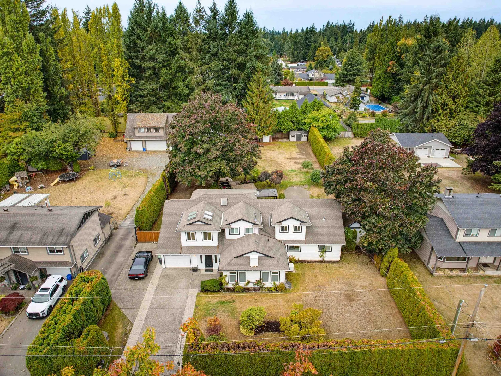 Photo 5 of 40 at 5757 244b Street