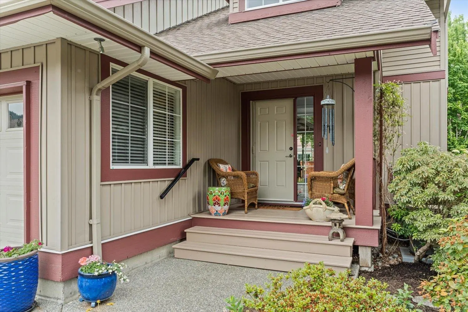 Photo 2 of 39 at #20 – 45545 Tamihi Way