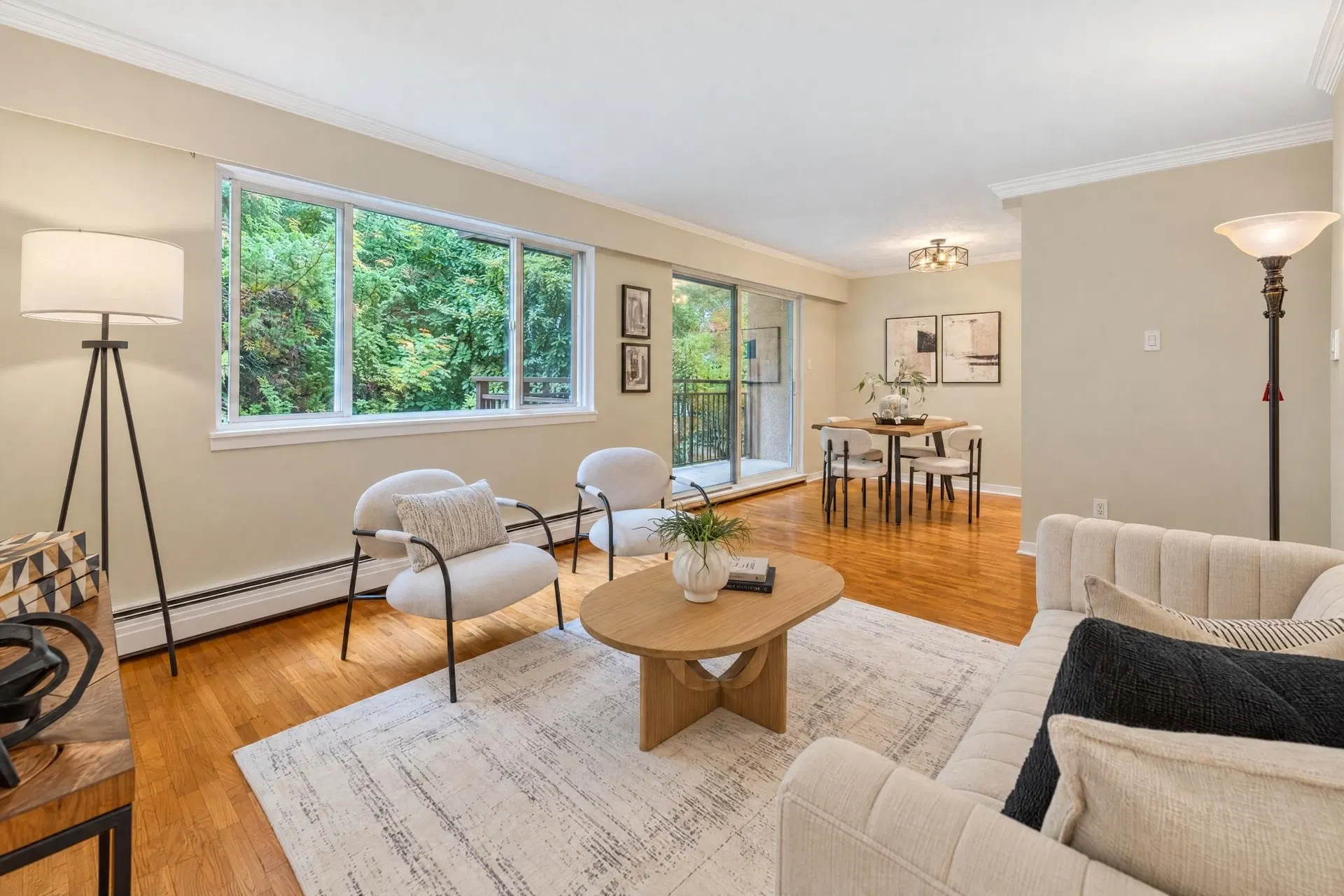 Photo 2 of 21 at #403 – 555 W 28th Street