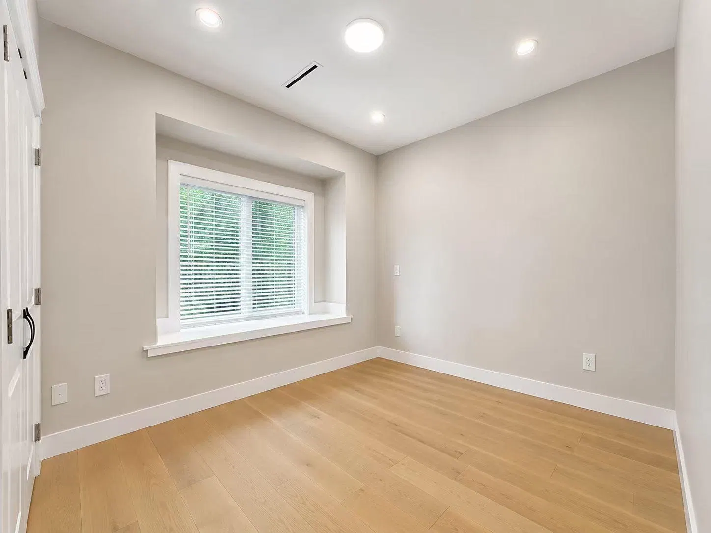 Photo 5 of 9 at Laneway House – 498x Macdonald Street