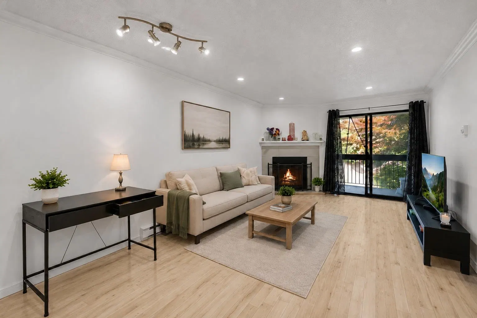 Photo 1 of 21 at #201 – 10560 154 Street