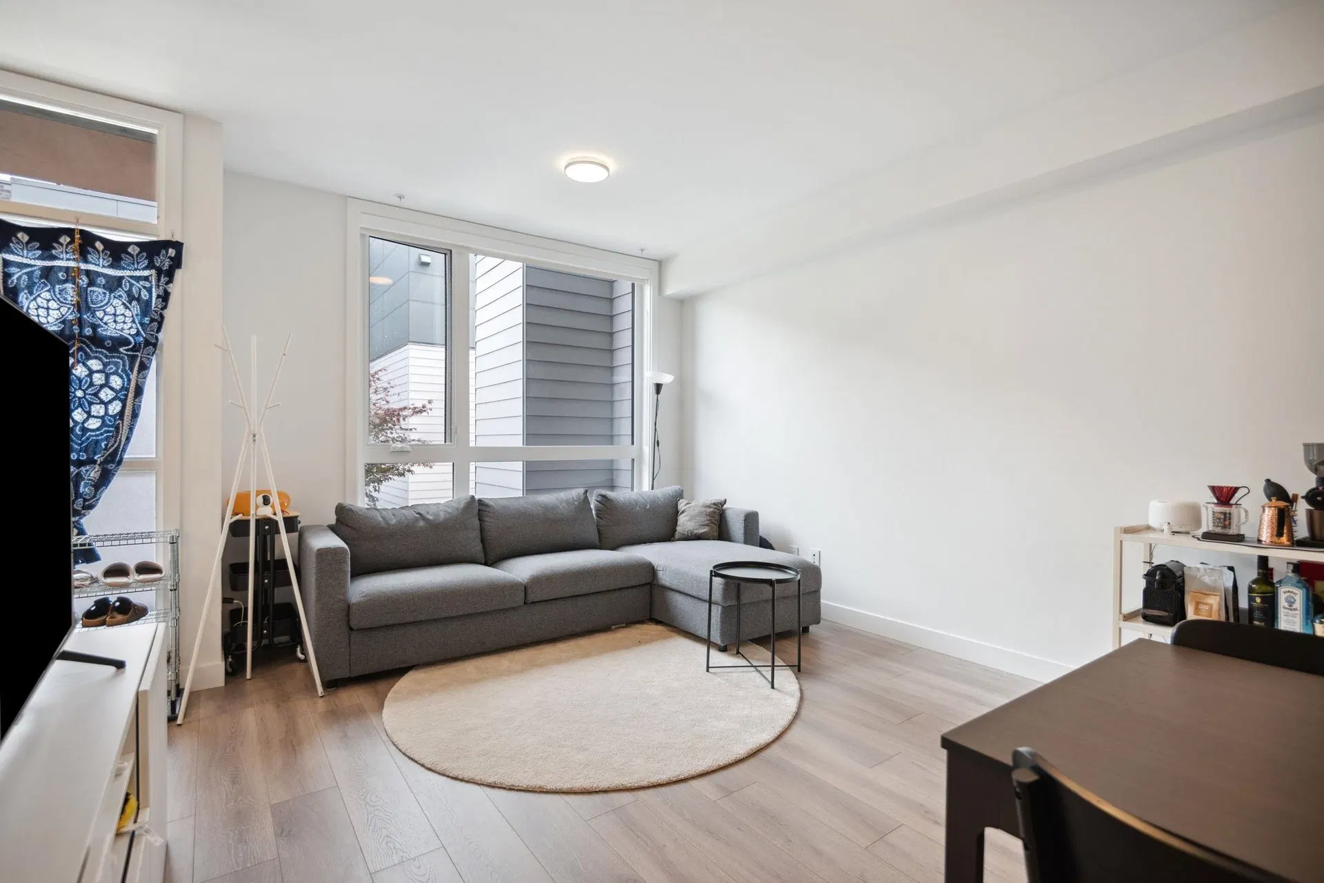 Photo 2 of 38 at #206 – 6085 Irmin Street
