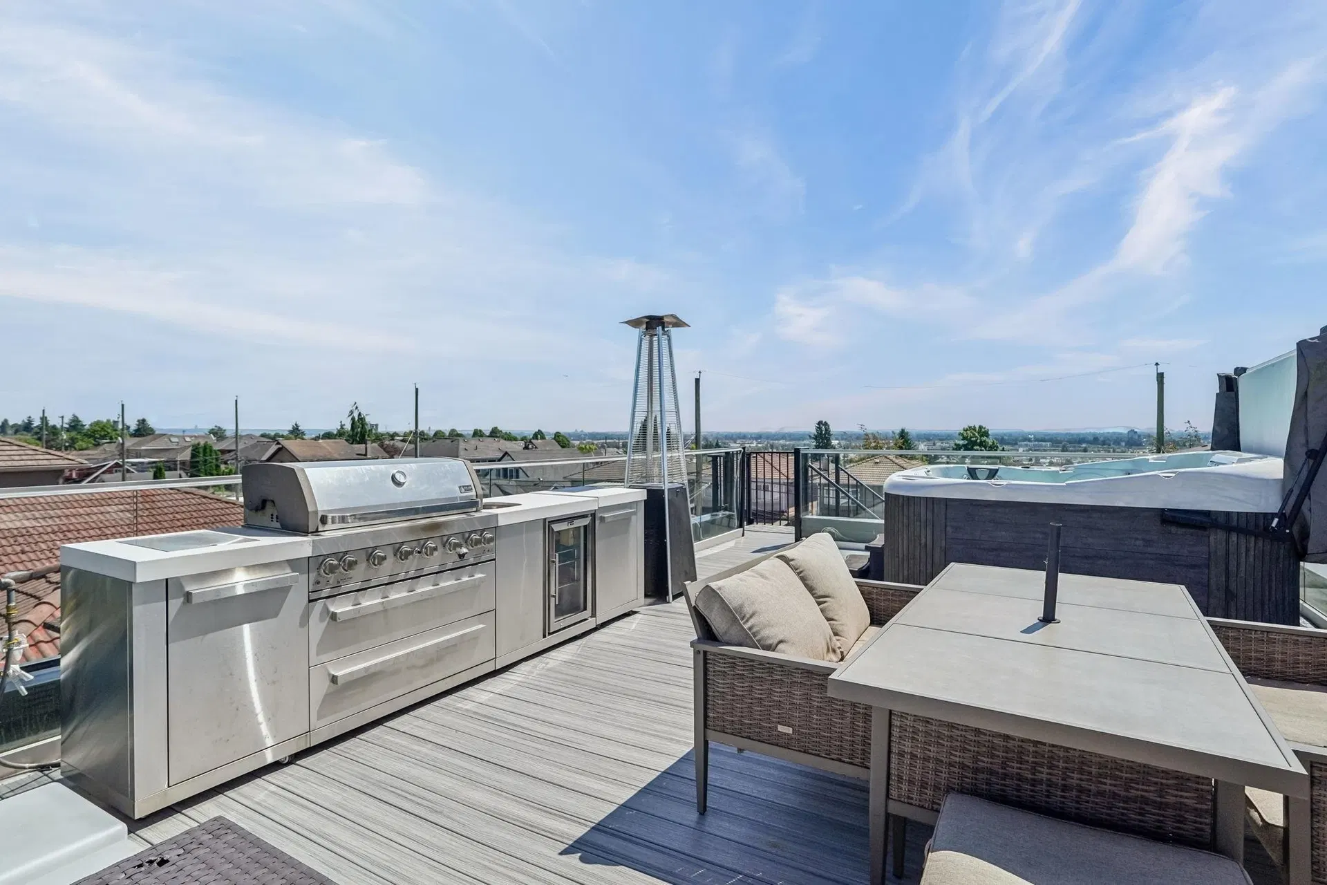 Photo 5 of 39 at 72 E 57th Avenue