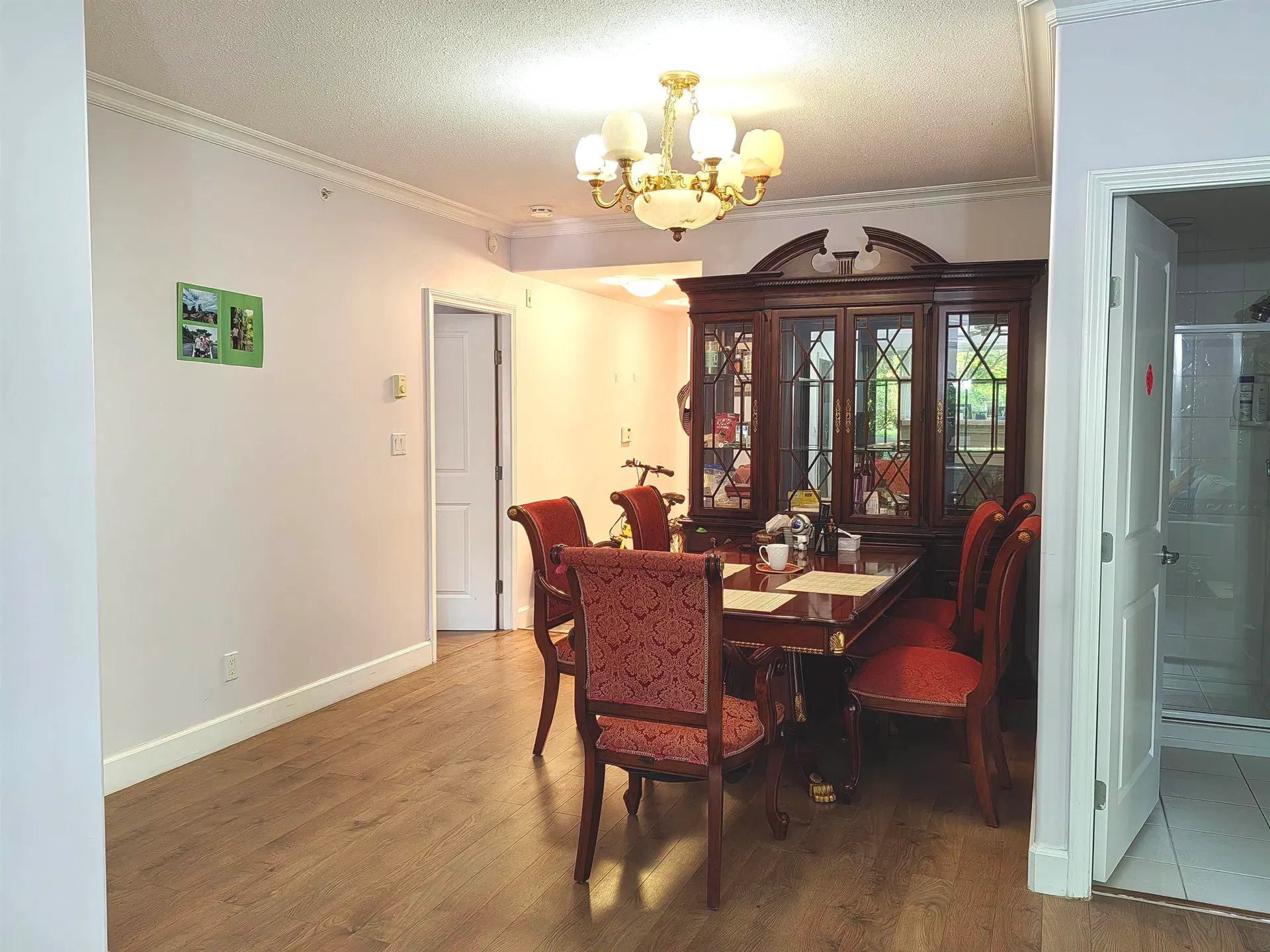 Photo 3 of 18 at #106 – 5770 Oak Street
