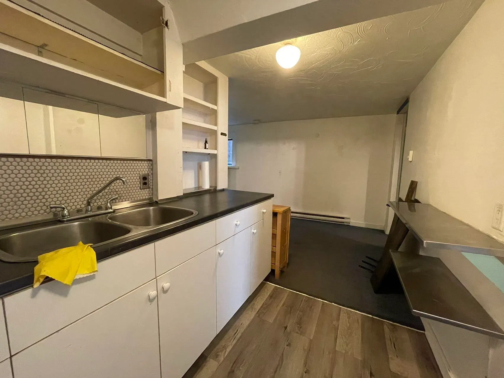 Photo 4 of 9 at Ground Floor – 757 E 12th Avenue