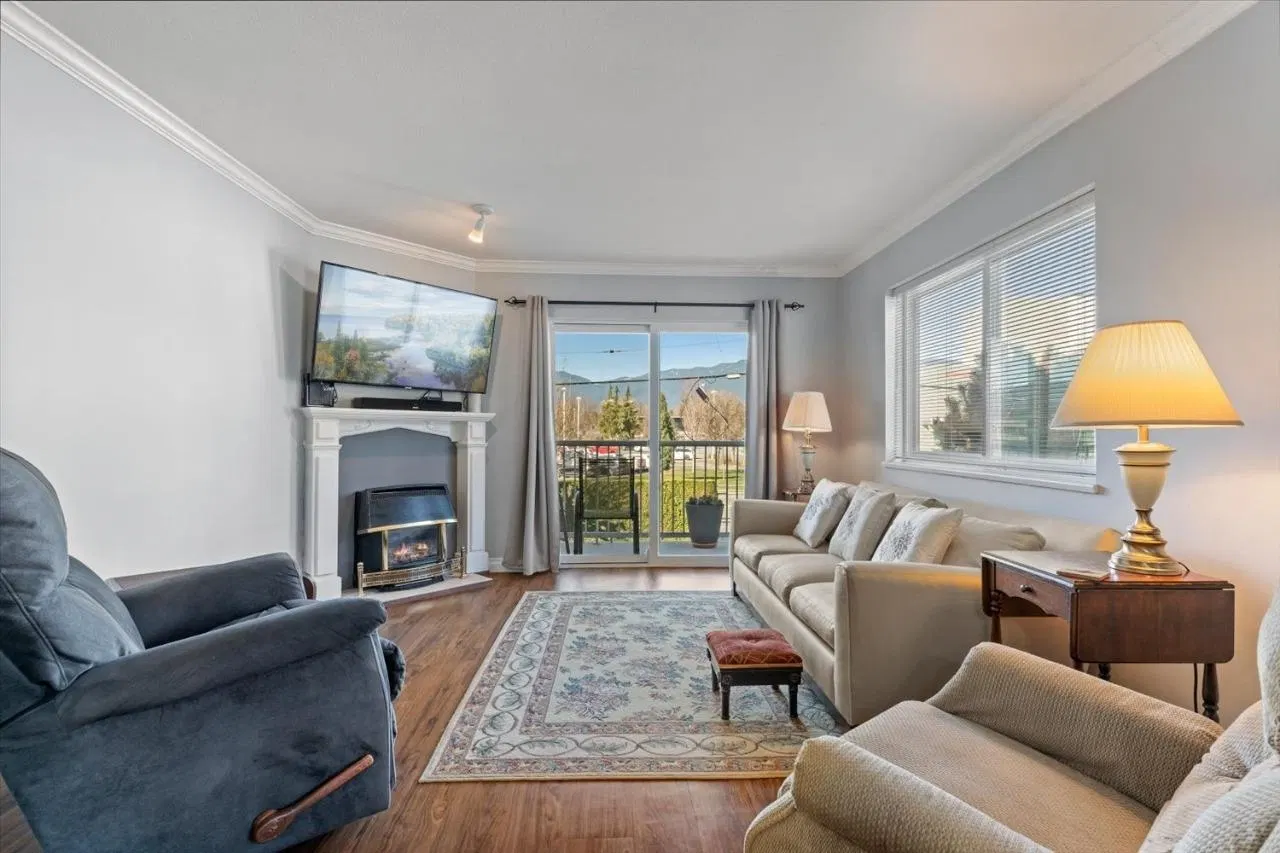 Photo 2 of 40 at #204 – 9175 Edward Street