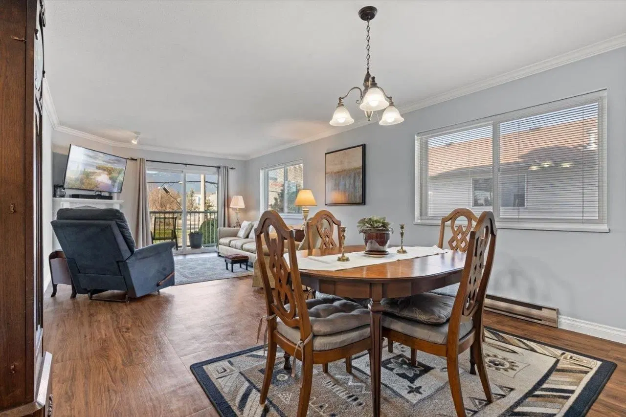 Photo 4 of 40 at #204 – 9175 Edward Street