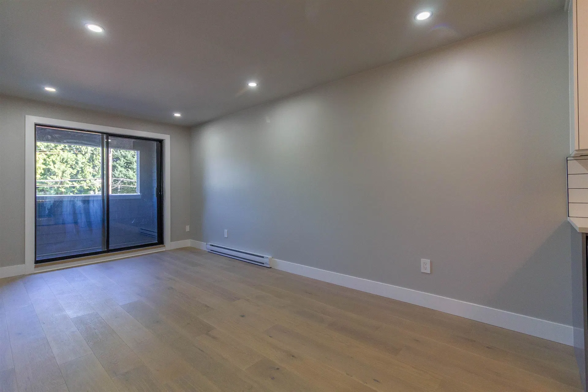 Photo 2 of 23 at #201 – 1948 Coquitlam Avenue