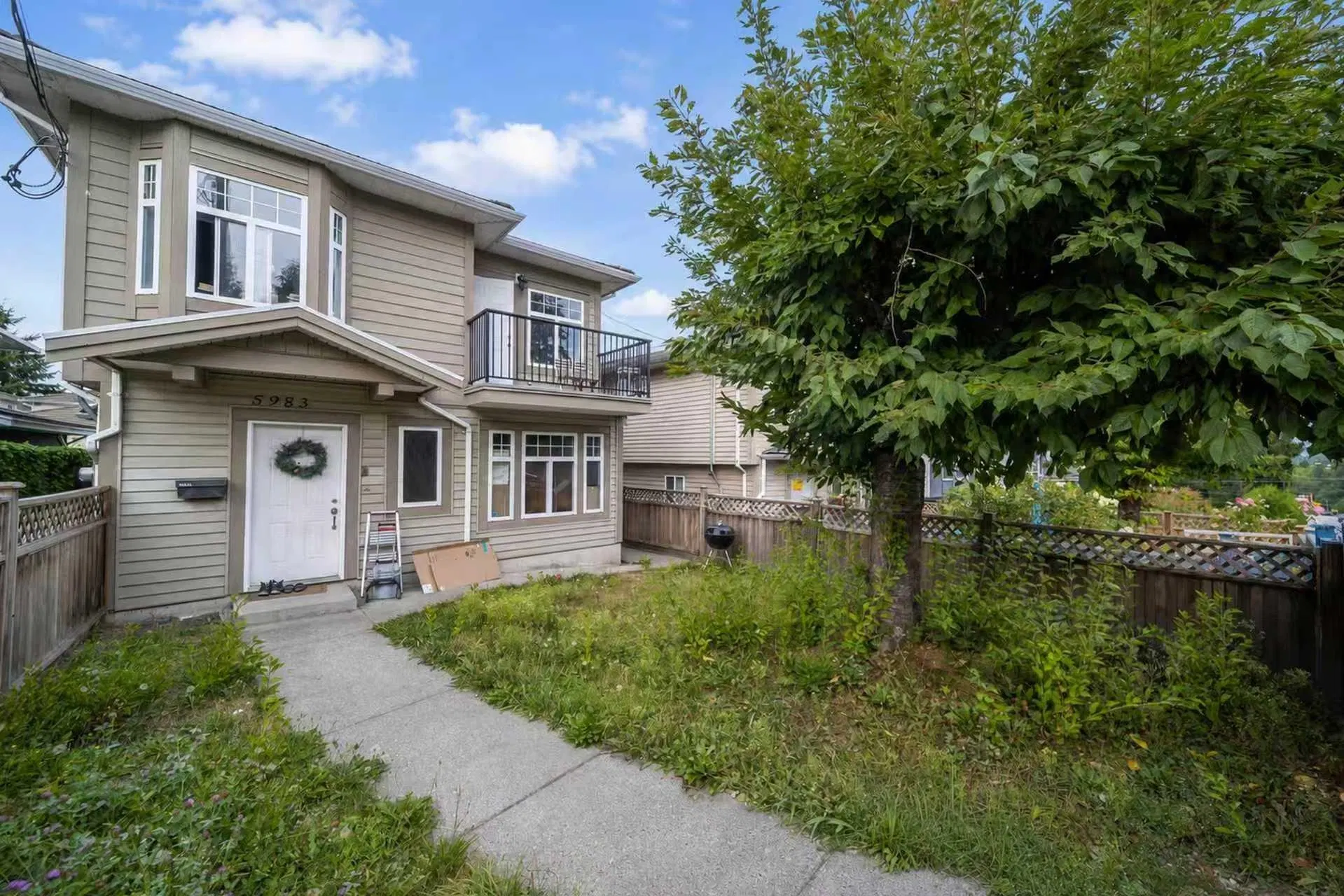 Photo 1 of 18 at 5983 Sprott Street