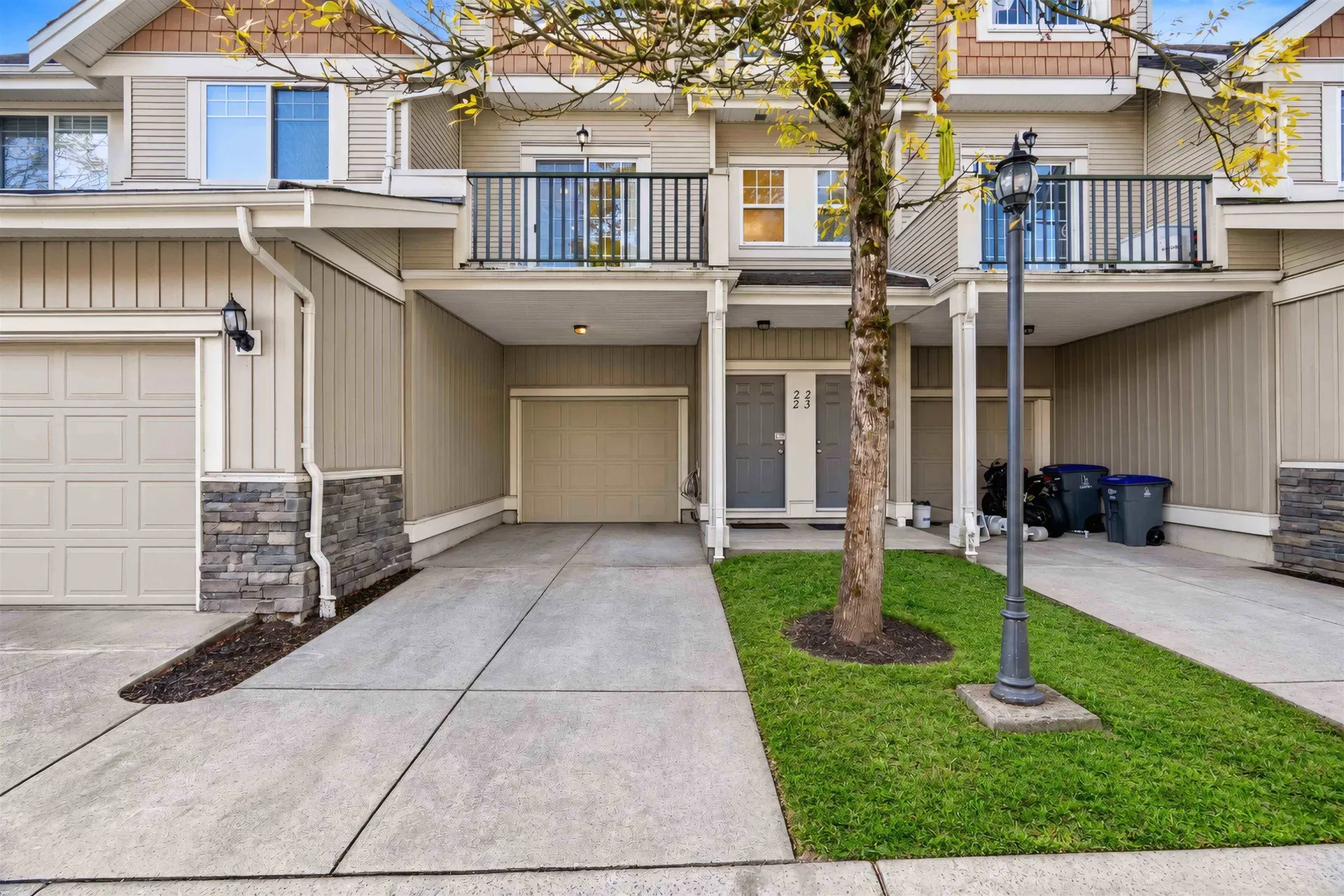 Photo 3 of 38 at #22 – 8717 159 Street