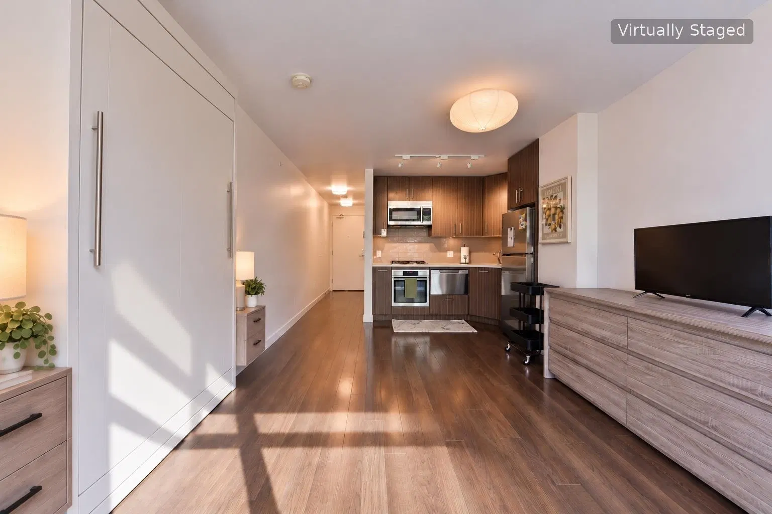 Photo 5 of 32 at #308 – 608 Belmont Street