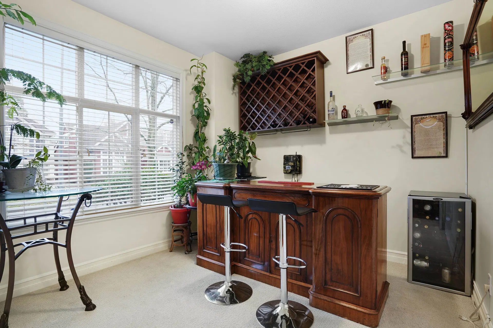 Photo 5 of 40 at 5878 Garrison Boulevard