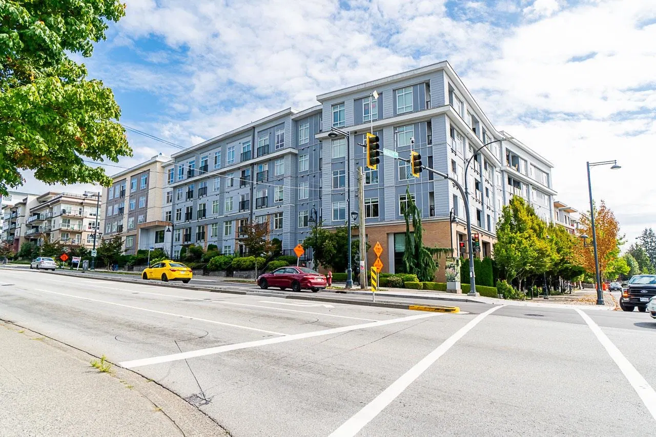 #401 – 13728 108 Avenue