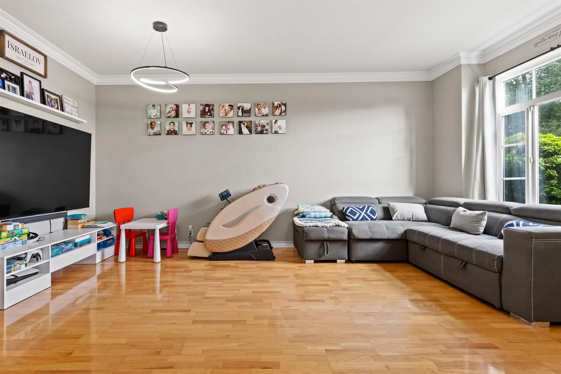 Photo 4 of 40 at #106 – 33751 7 Avenue