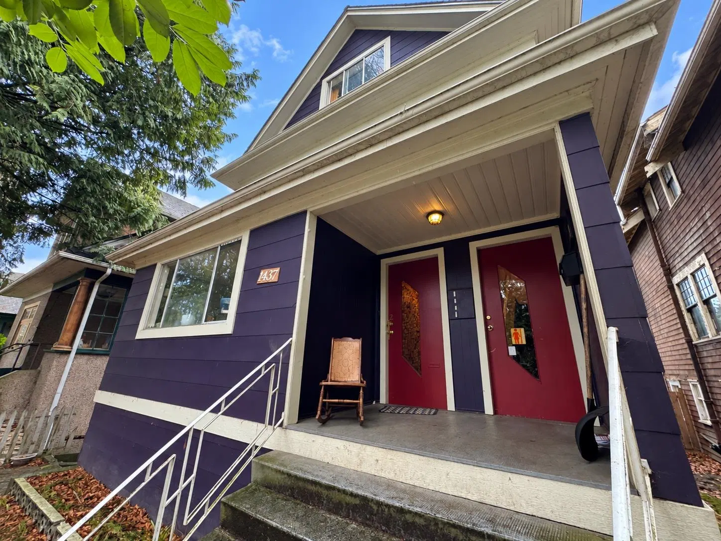 Photo 1 of 5 at 1437 E 10th Avenue