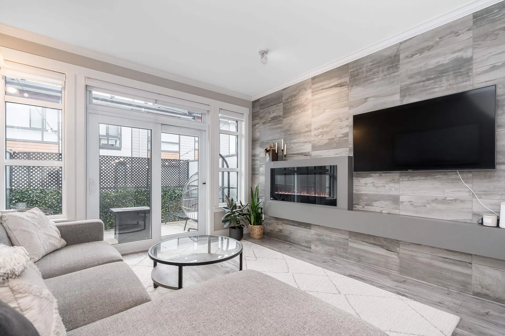 Photo 4 of 17 at #11 – 16488 64 Avenue