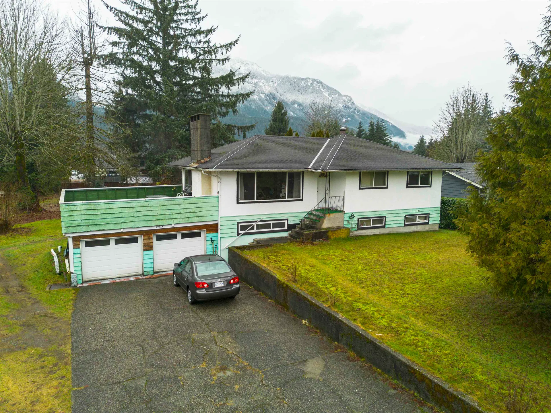 Photo 3 of 22 at 40127 Kalodon Road