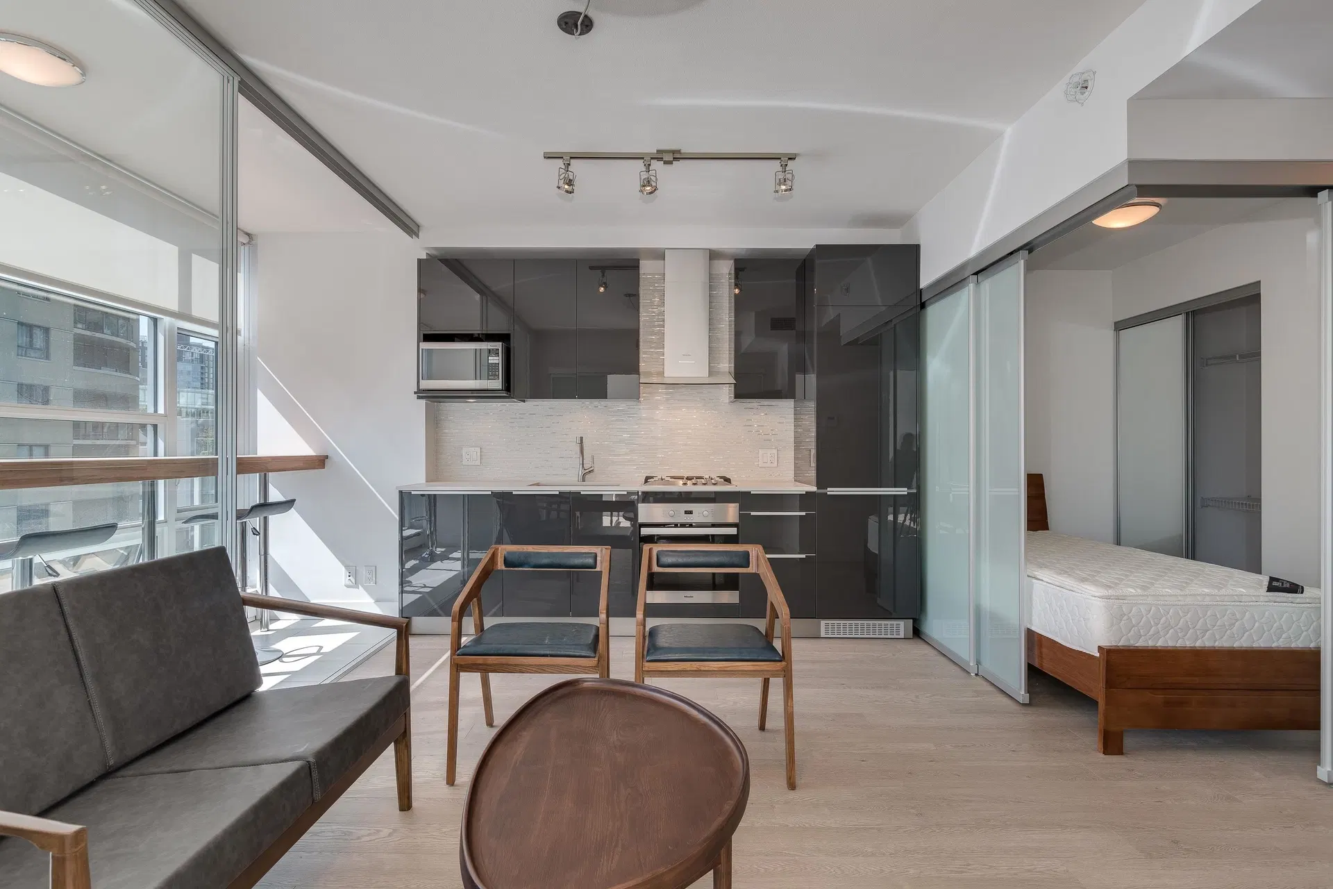 Photo 1 of 19 at #2105 – 1283 Howe Street