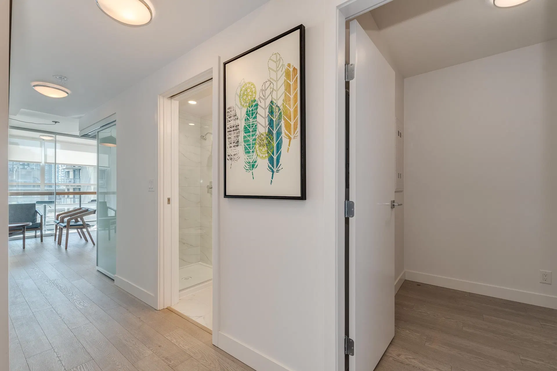 Photo 2 of 19 at #2105 – 1283 Howe Street