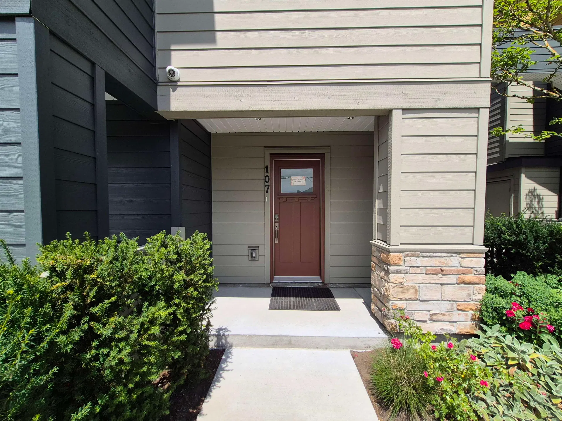 Photo 3 of 14 at #107 – 8233 Williams Road