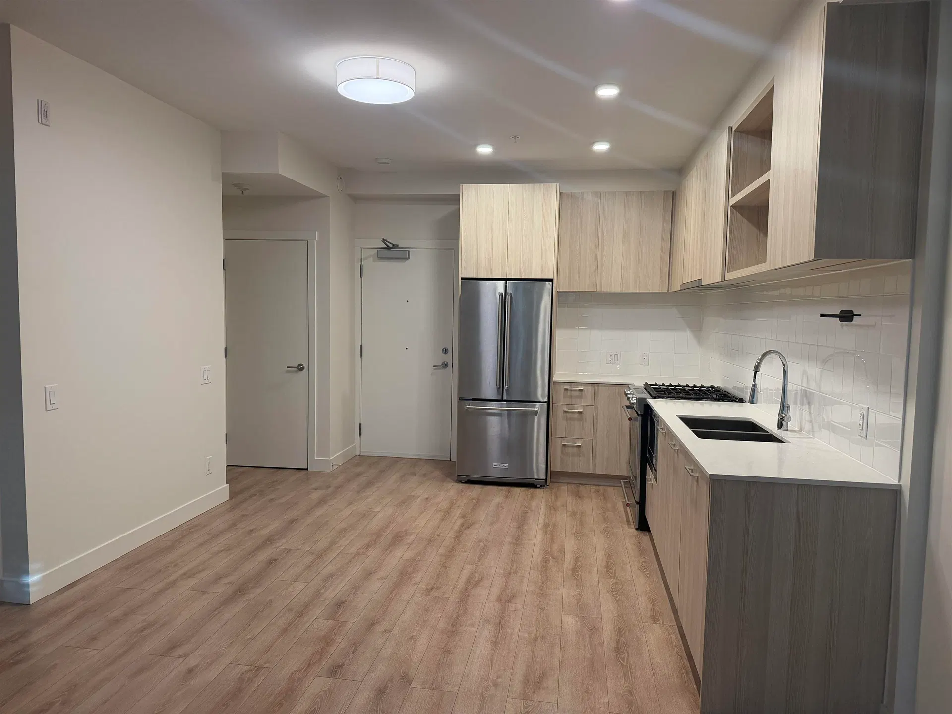Photo 3 of 15 at #215 – 721 Anskar Court