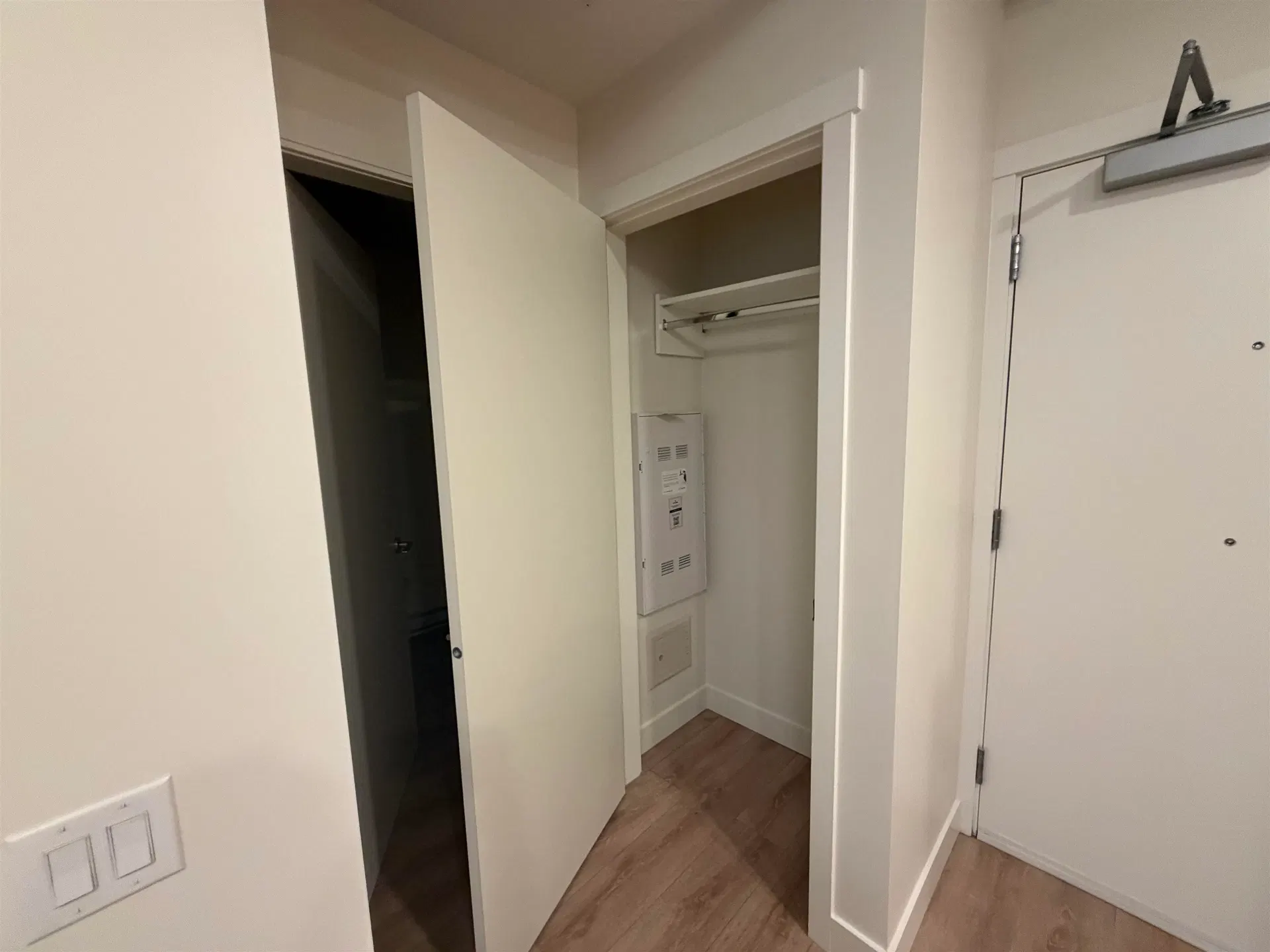 Photo 5 of 15 at #215 – 721 Anskar Court