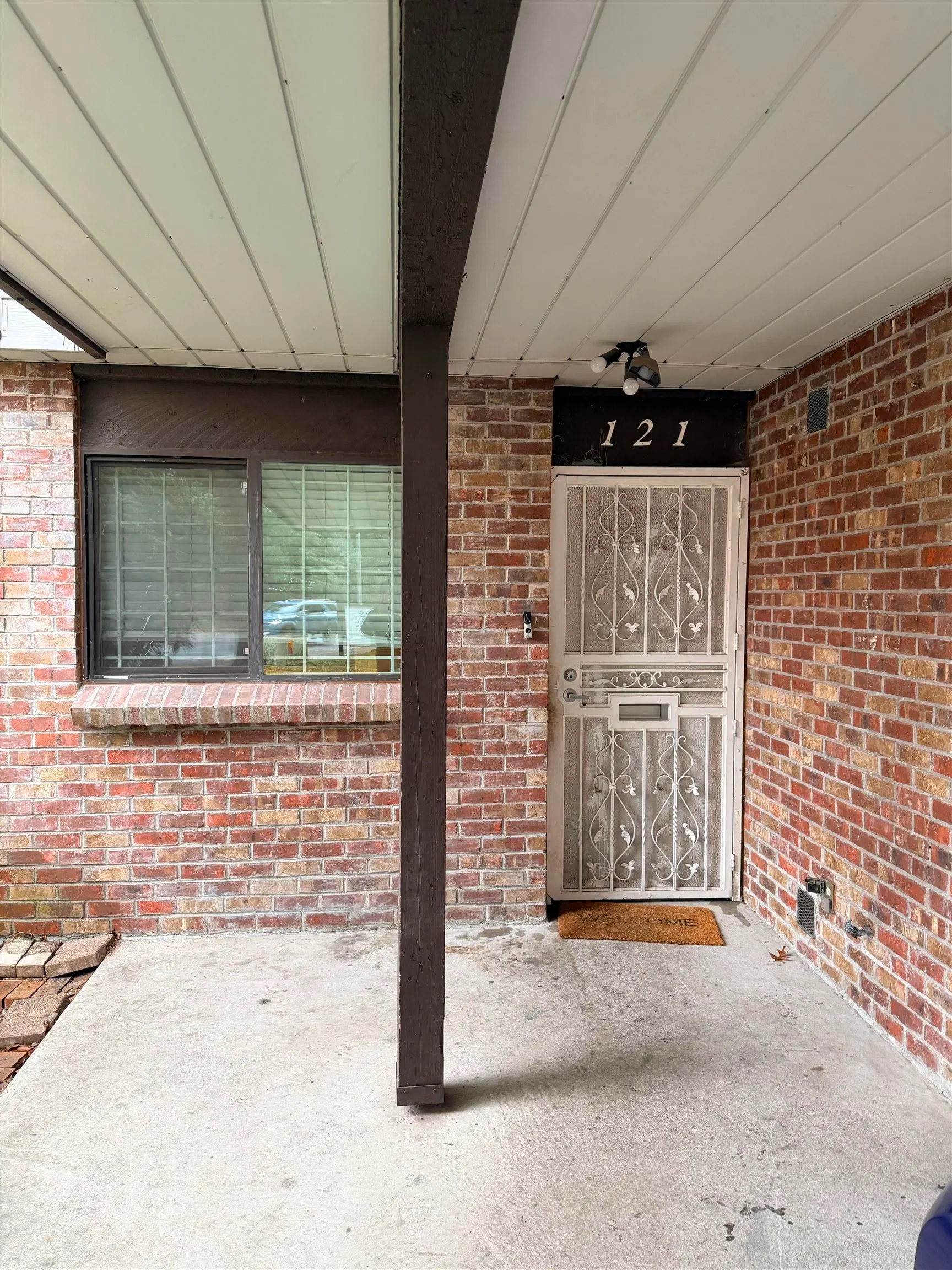 Photo 1 of 17 at #121 – 7468 138 Street