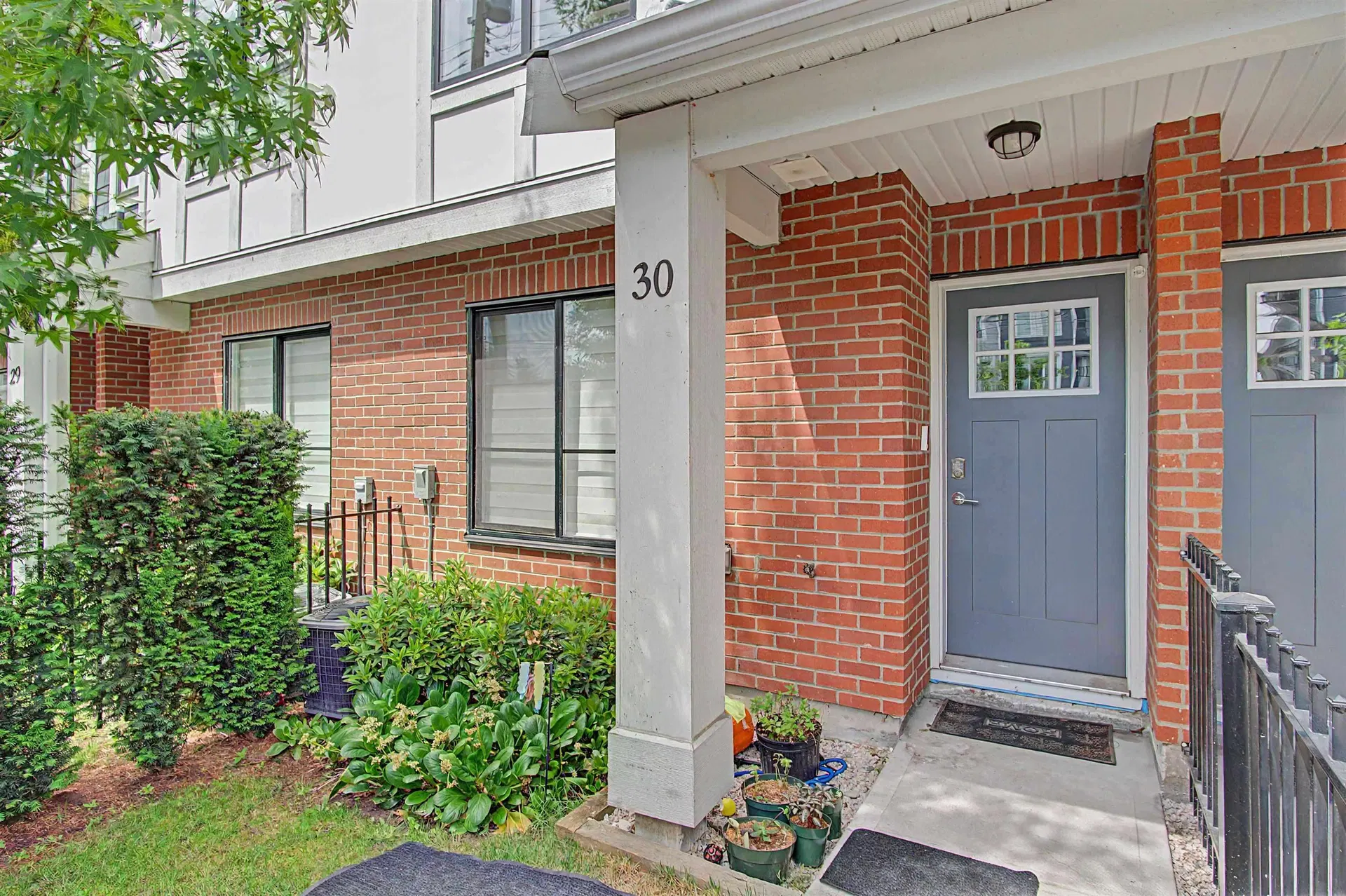 Photo 2 of 18 at #30 – 11556 72a Avenue
