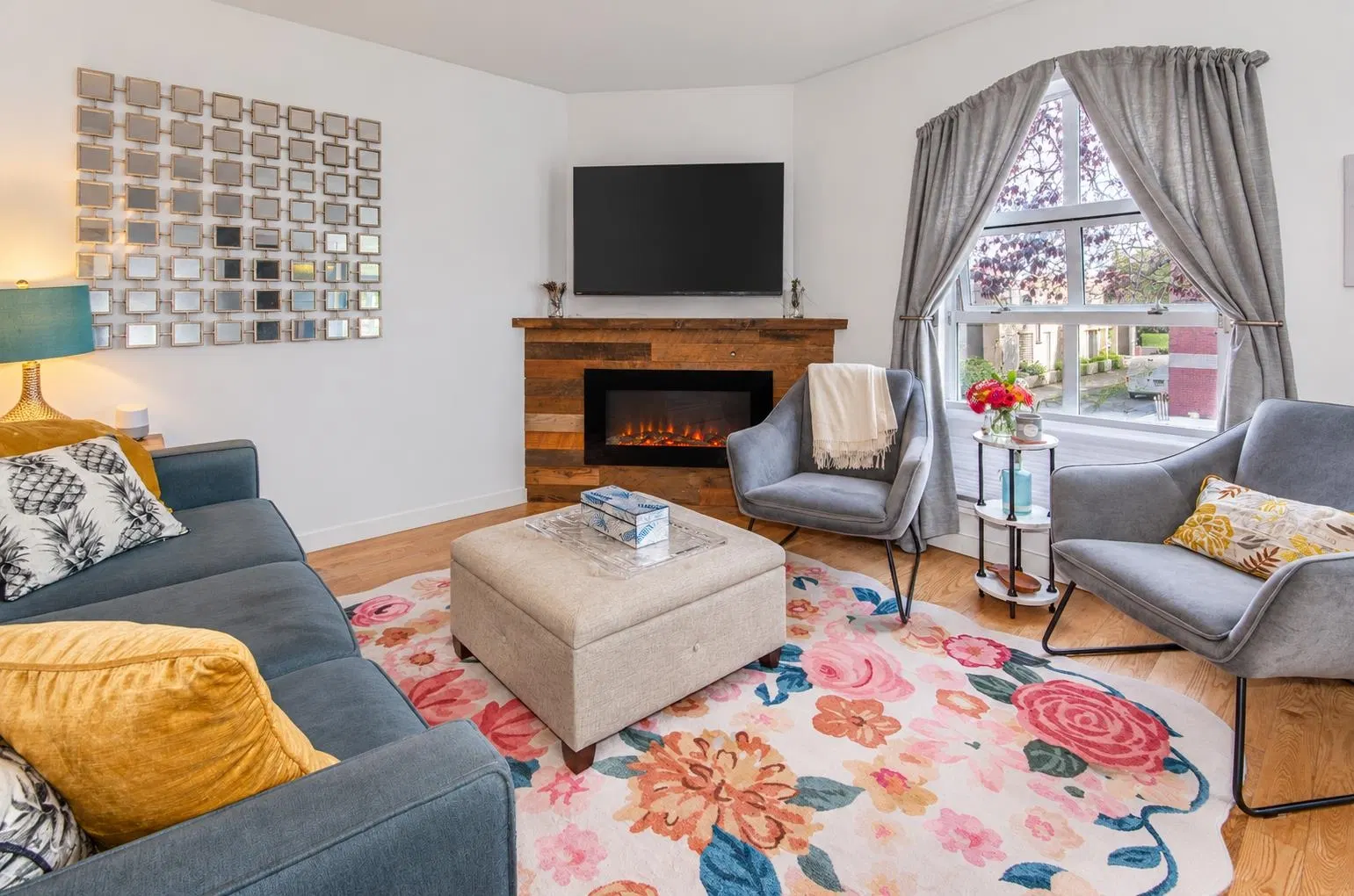Photo 4 of 24 at #212 – 1082 W 8th Avenue