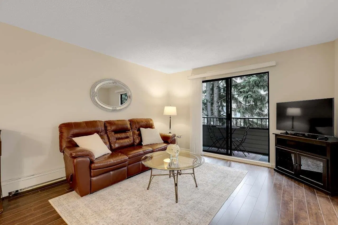 Photo 3 of 29 at #211 – 20460 54 Avenue