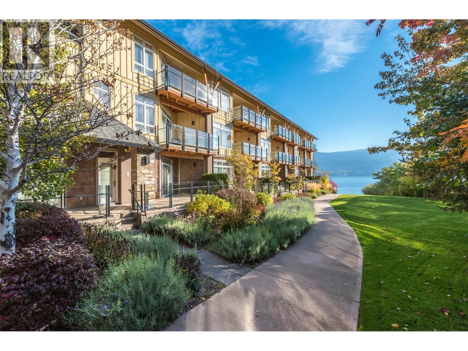 Photo 3 of 43 at #105 – 13011 Lakeshore Drive