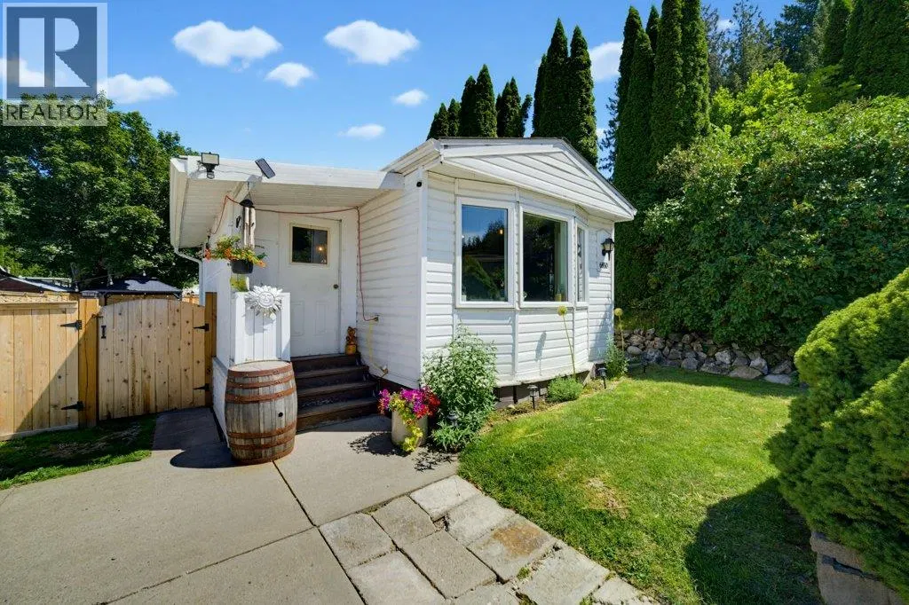 Photo 3 of 43 at 6850 53 Street