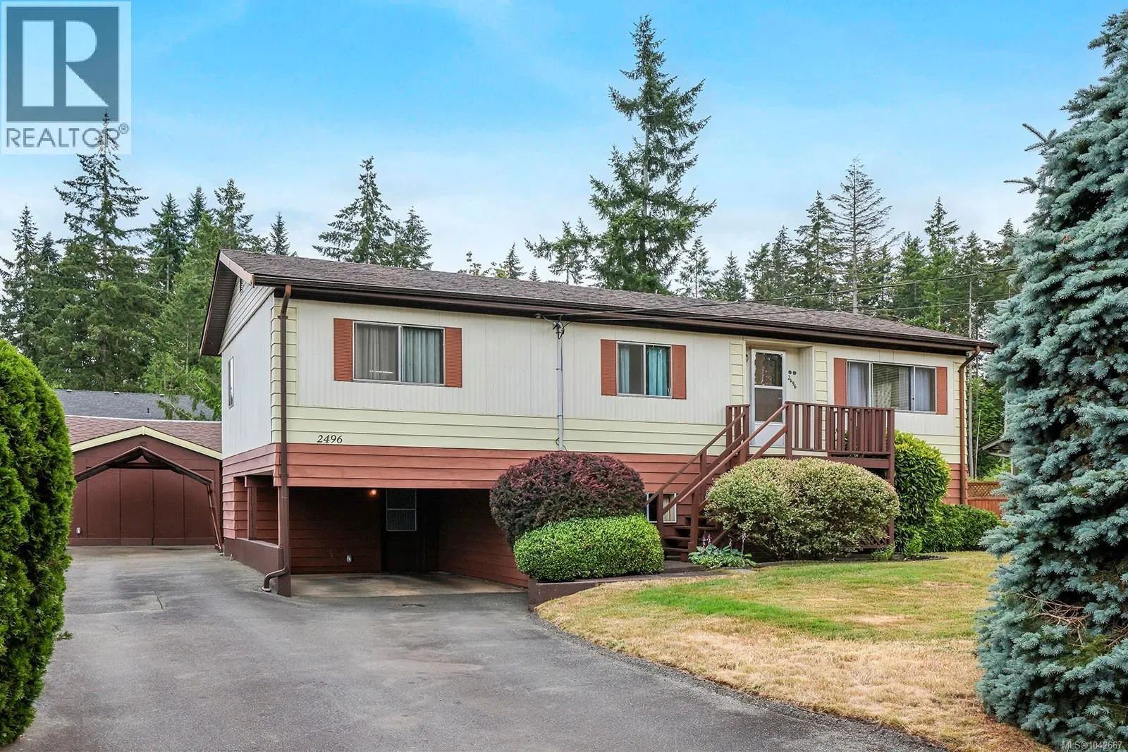 Photo 1 of 28 at 2496 Crystal Drive