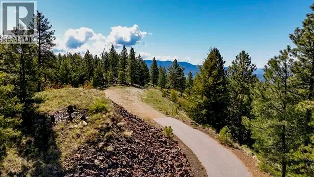 Photo 5 of 16 at 470 Sasquatch Trail Trail