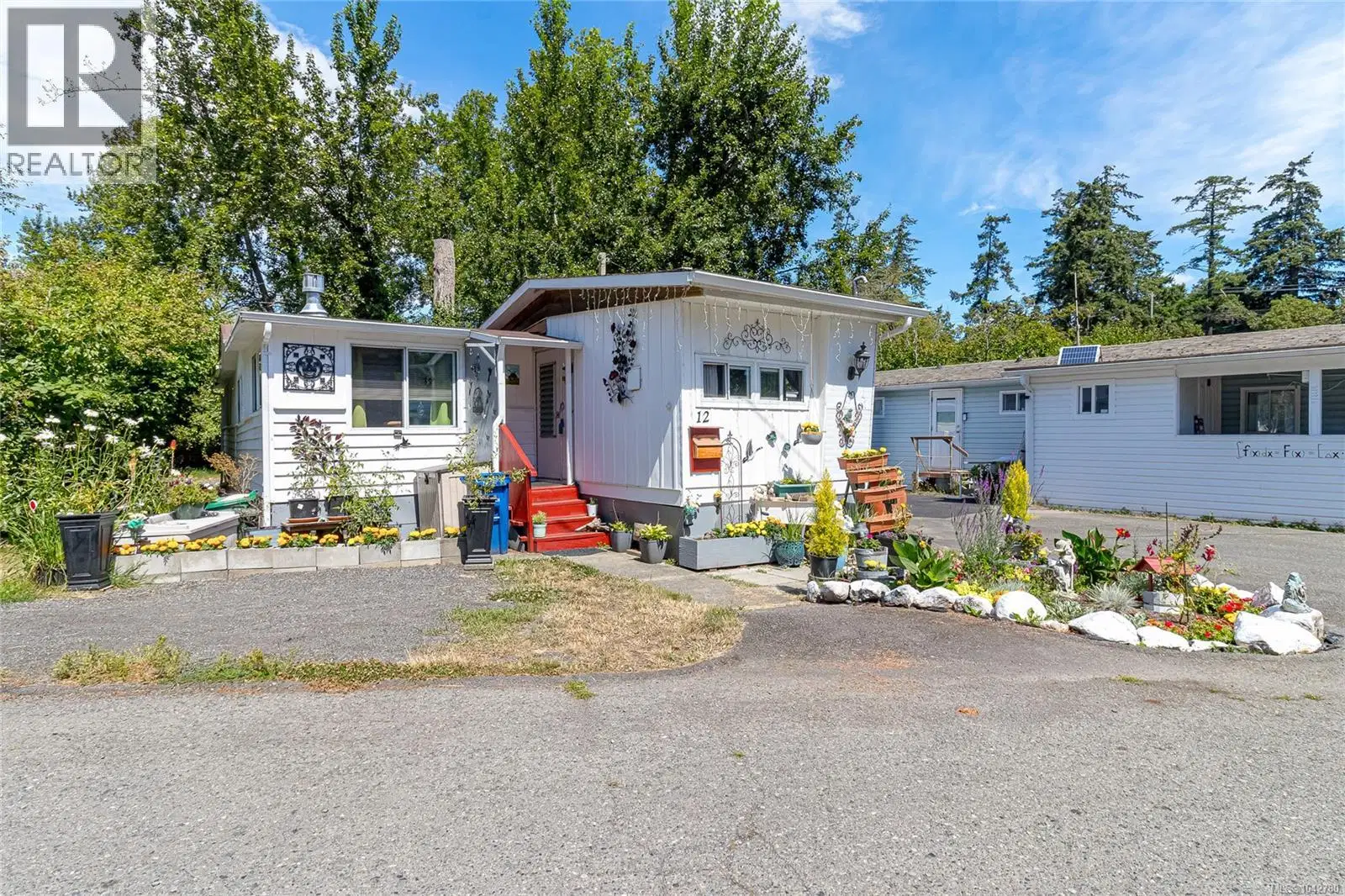 #12 – 1201 Craigflower Road