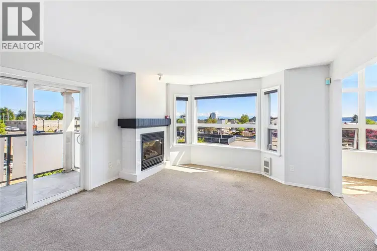 #304 – 327 Prideaux Street