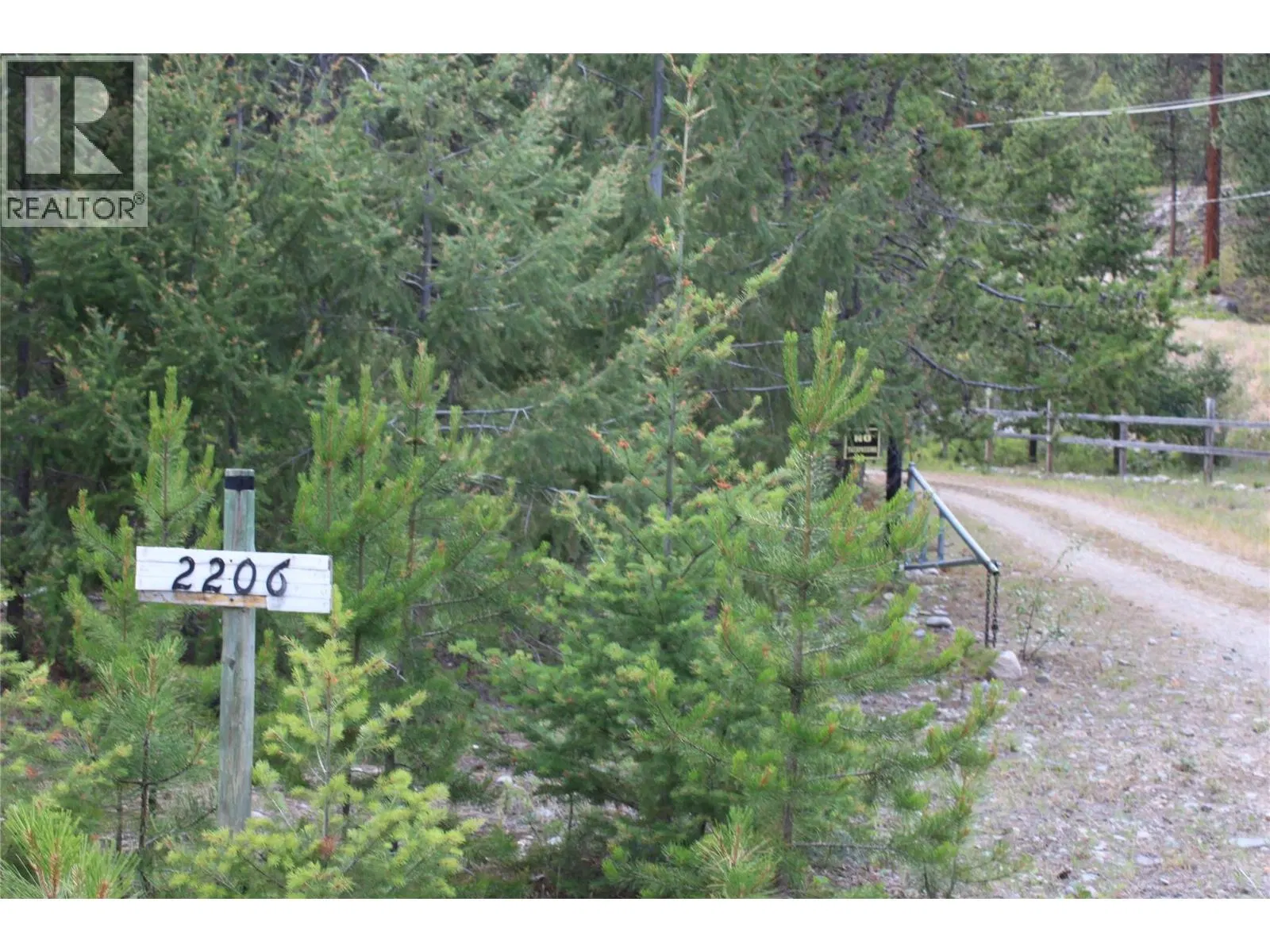 Photo 3 of 15 at 2206 Princeton Summerland Road