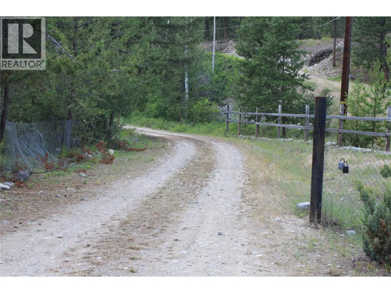 Photo 4 of 15 at 2206 Princeton Summerland Road
