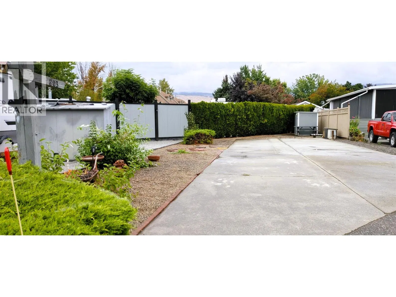 Photo 3 of 18 at #803 – 415 Commonwealth Road