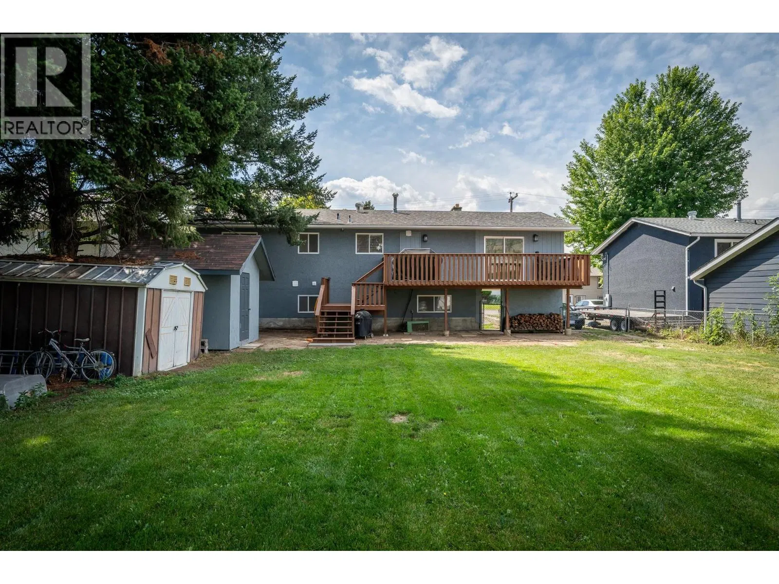 Photo 2 of 27 at 816 Bebek Road