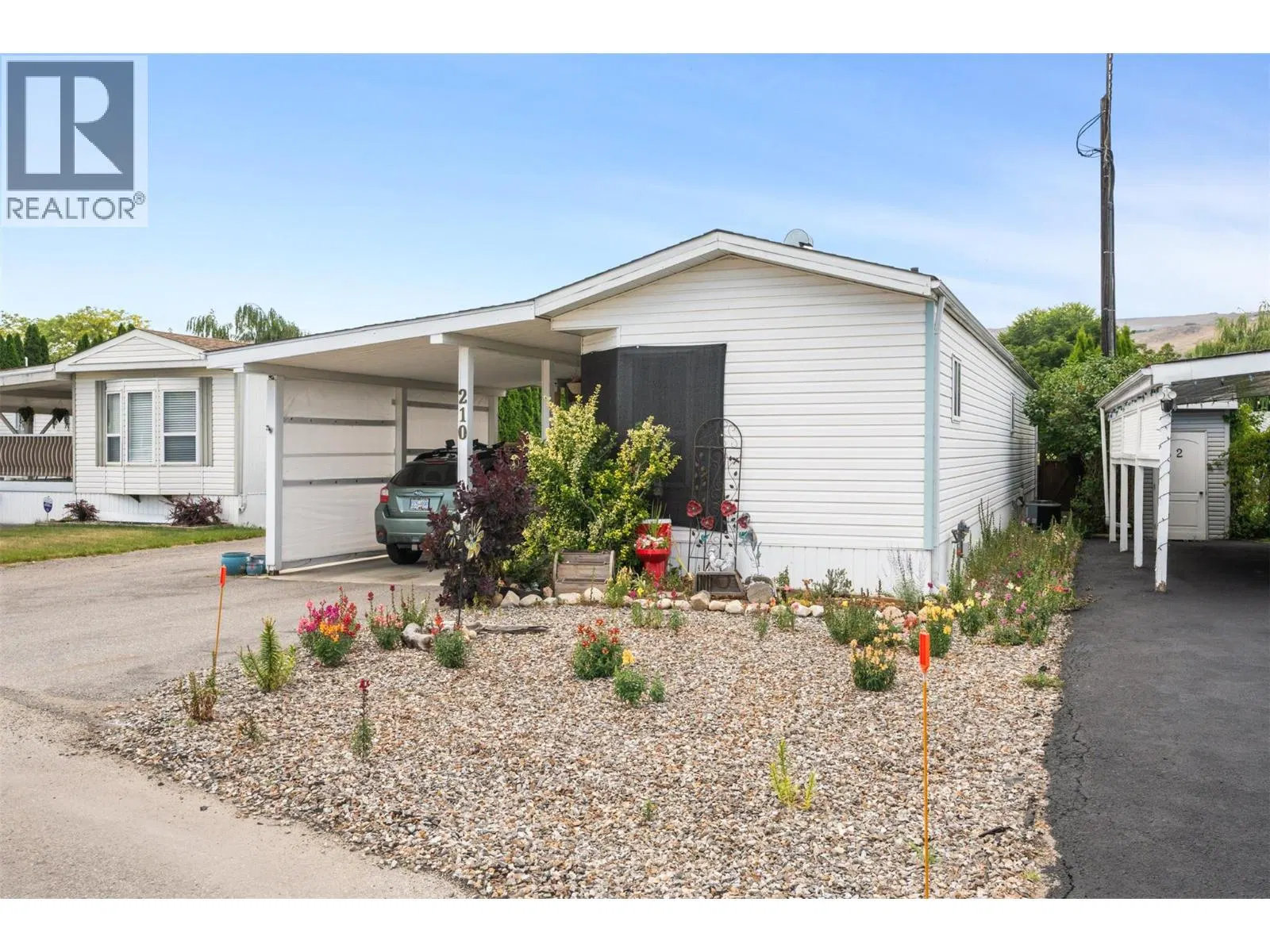 Photo 3 of 49 at #210 – 6710 Tronson Road